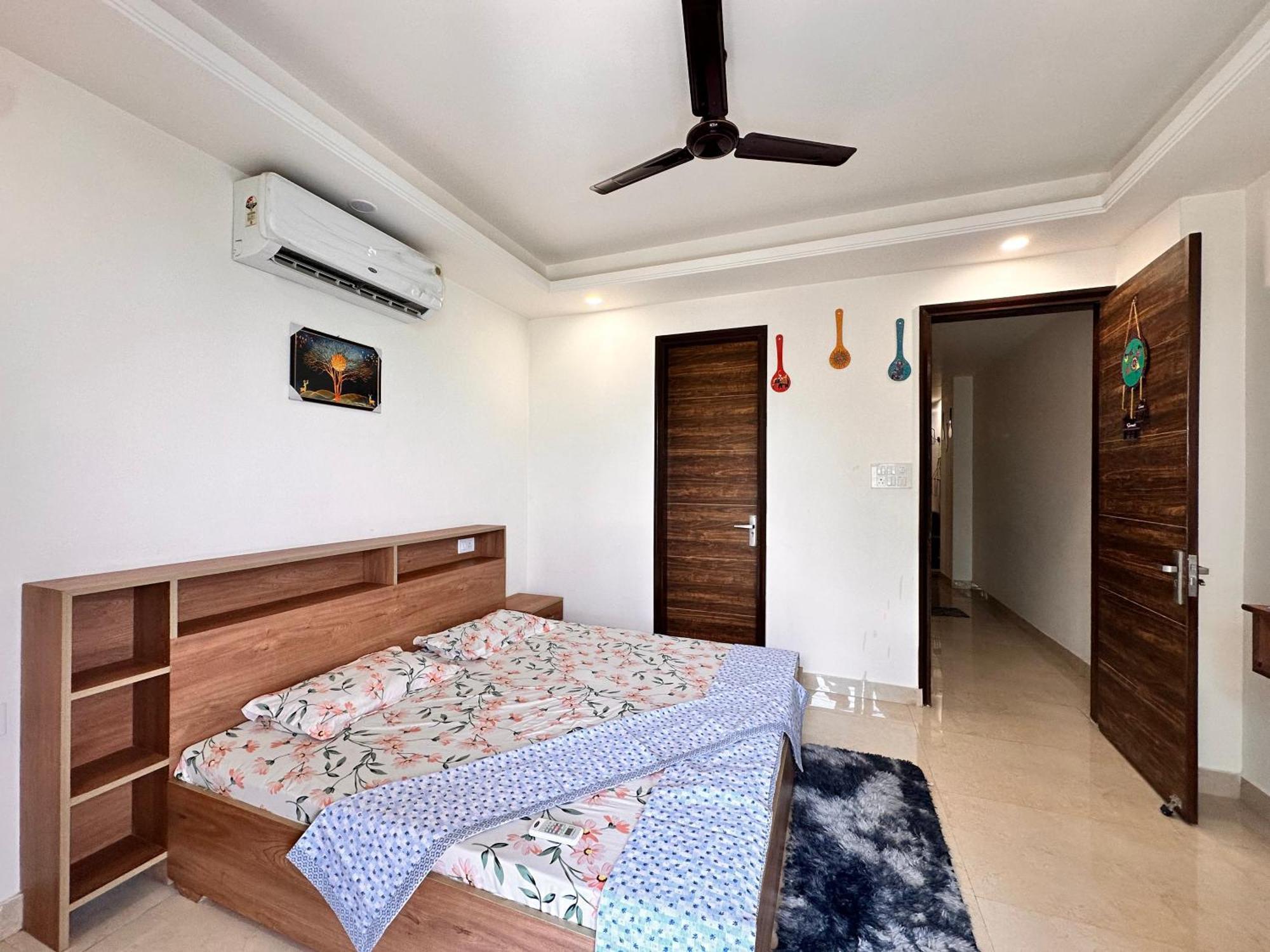 Villa Yoga Retreat At The Ganges In Rishīkesh Esterno foto