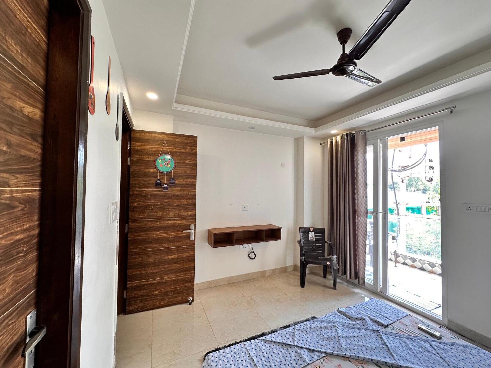 Villa Yoga Retreat At The Ganges In Rishīkesh Esterno foto